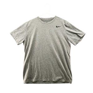 The Nike Tee Legend Crew Mens Large L Gray Dri Fit Active T Shirt Short Sleeve